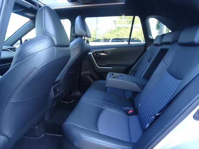 Toyota RAV 4 2.5 Hybrid AUT 