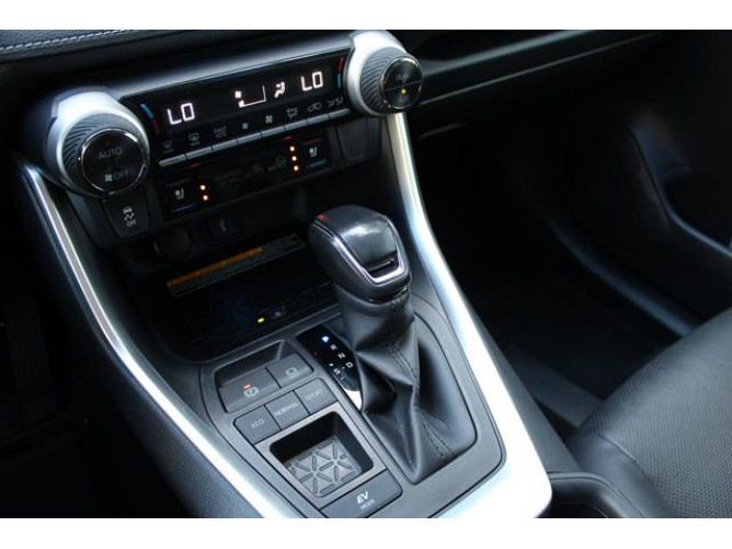 Toyota RAV 4 2.5 Hybrid 