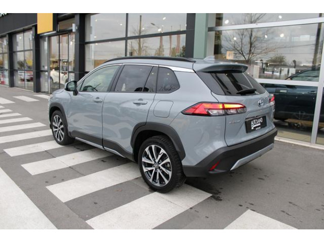 Toyota Corolla Cross 2.0 HEV E-CVT 