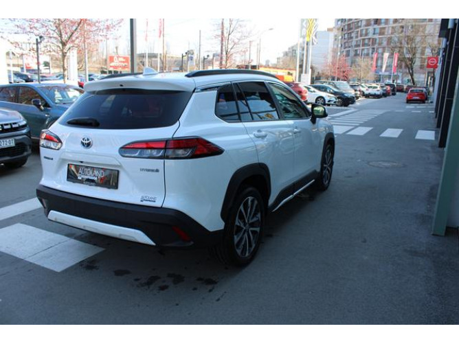 Toyota Corolla Cross 2.0 HEV E-CVT 