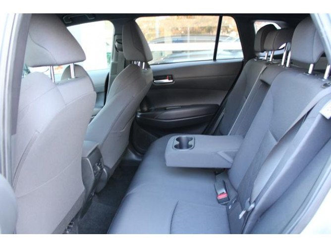 Toyota Corolla Cross 2.0 HEV E-CVT 