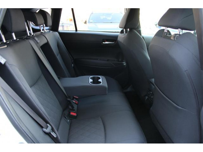 Toyota Corolla Cross 2.0 HEV E-CVT 