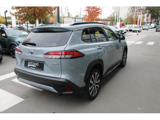 Toyota Corolla Cross 2.0 HEV E-CVT 