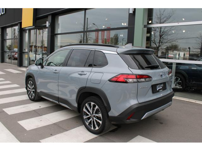 Toyota Corolla Cross 2.0 HEV E-CVT 