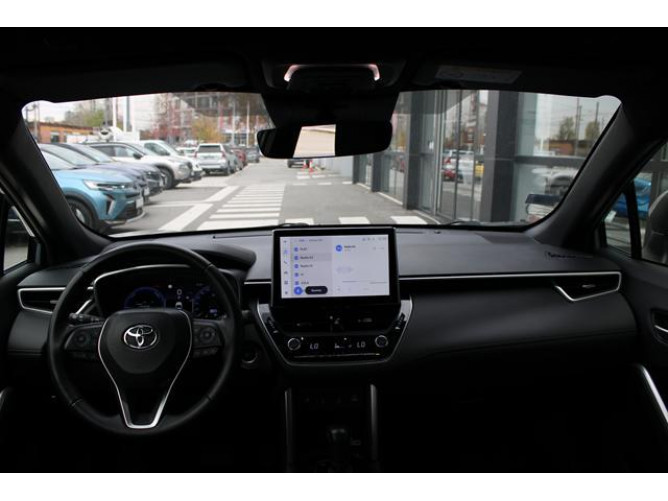 Toyota Corolla Cross 2.0 HEV E-CVT 