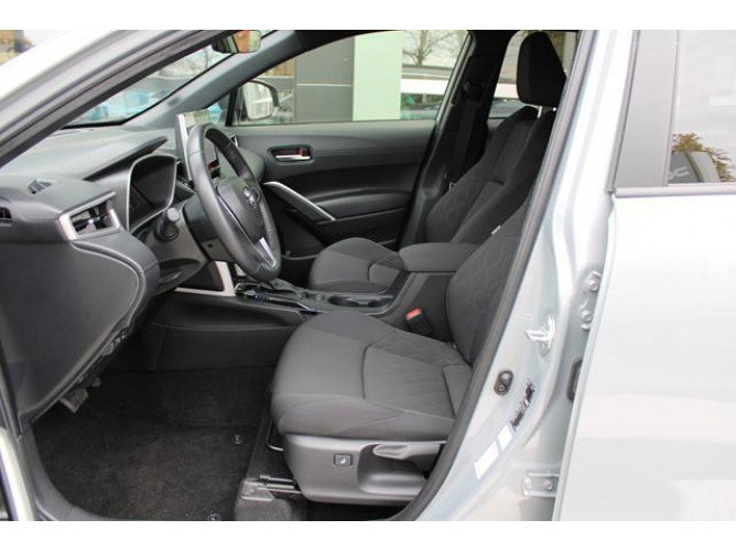 Toyota Corolla Cross 2.0 HEV E-CVT 