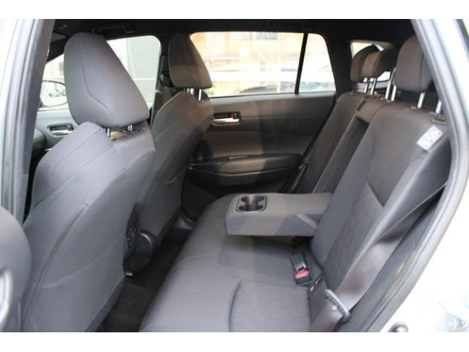 Toyota Corolla Cross 2.0 HEV E-CVT 