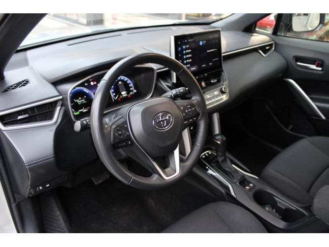 Toyota Corolla Cross 2.0 HEV E-CVT 