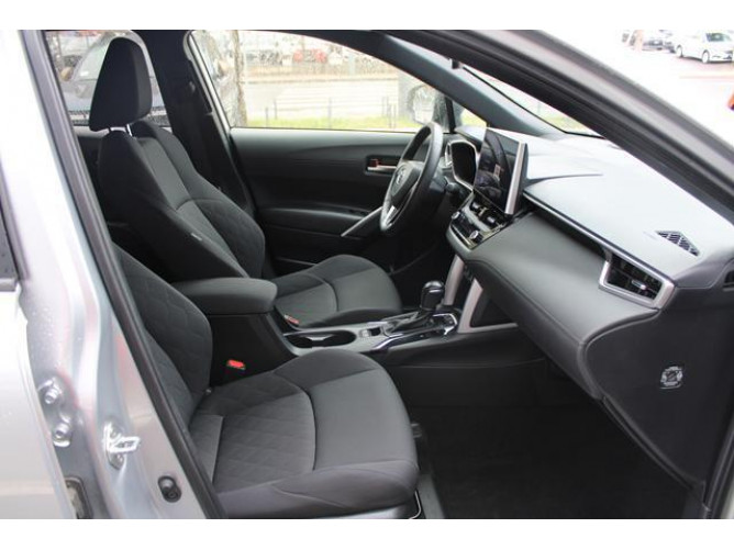 Toyota Corolla Cross 2.0 HEV E-CVT 