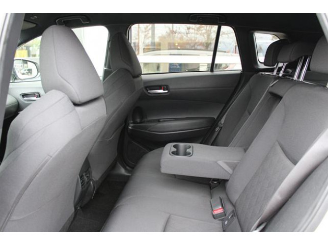 Toyota Corolla Cross 2.0 HEV E-CVT 