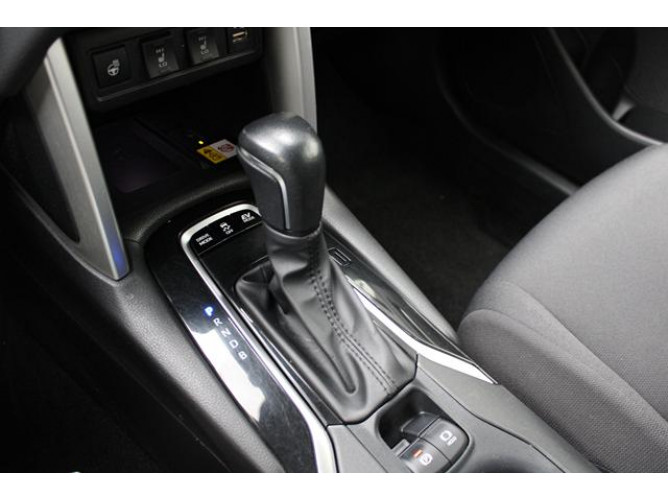 Toyota Corolla Cross 2.0 HEV E-CVT 