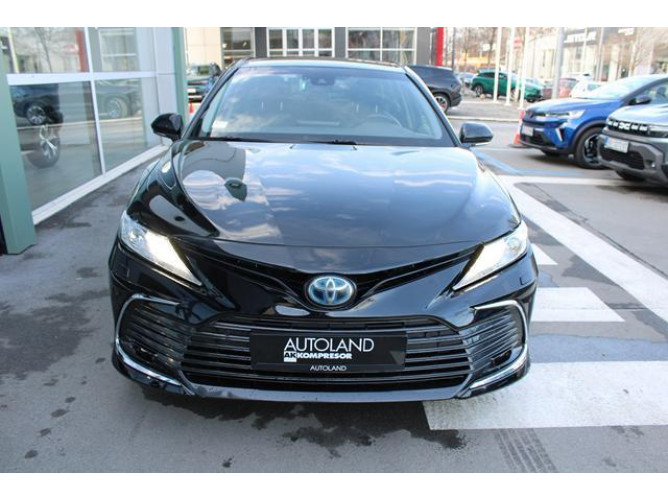 Toyota Camry 2.5 HYBRID CVT 