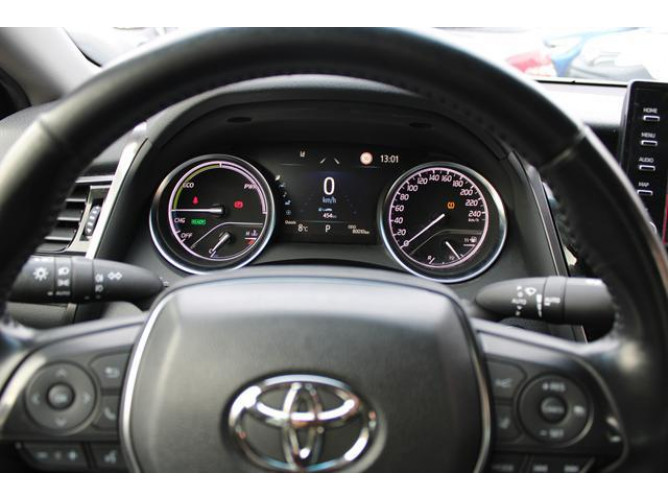Toyota Camry 2.5 HYBRID AUT 