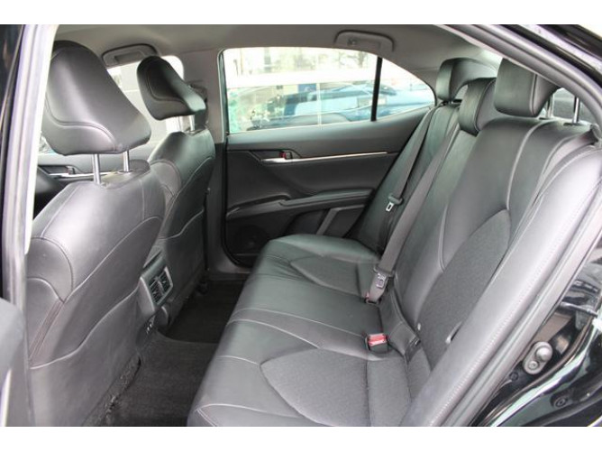 TOYOTA CAMRY 2.5 HYBRID AUT 