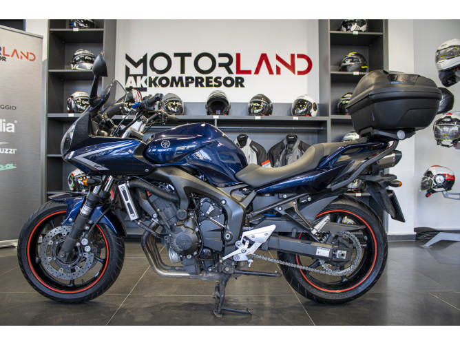 Yamaha FAZER 600 FZ6 S2 