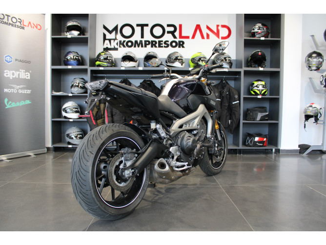 Yamaha MT 09 