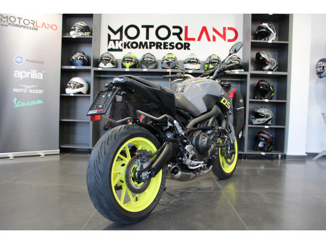 Yamaha MT 09 