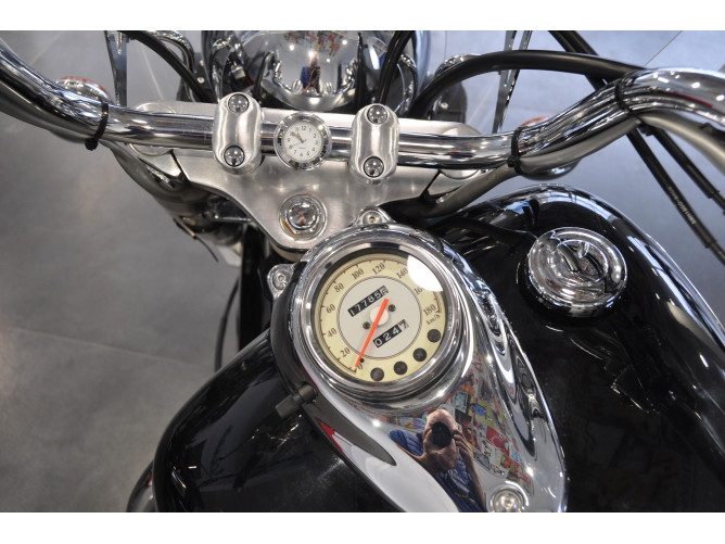 Yamaha DRAGSTAR XVS650A 