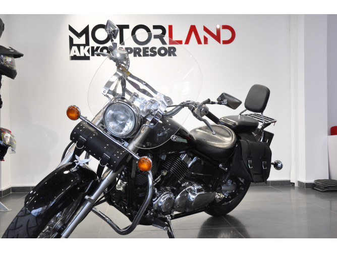 Yamaha DRAGSTAR XVS650A 