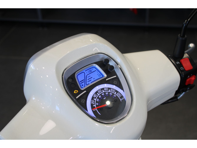 QJMOTOR VPS 125 