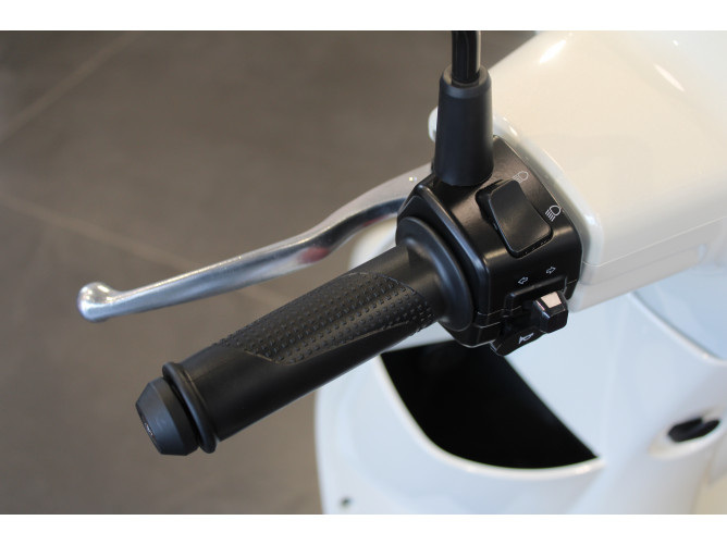 QJMOTOR VPS 125 