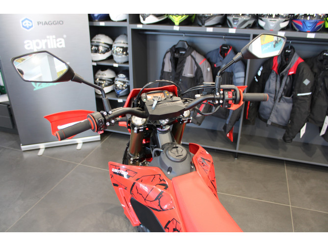 QJMOTOR COV 125 X 