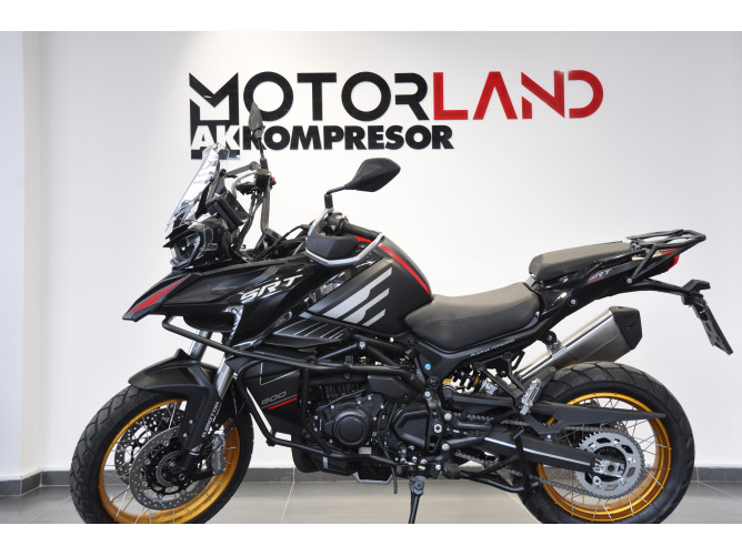 QJMOTOR SRT 800SX 