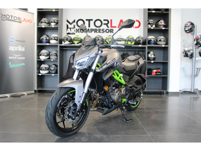 QJMOTOR  SRK 400 