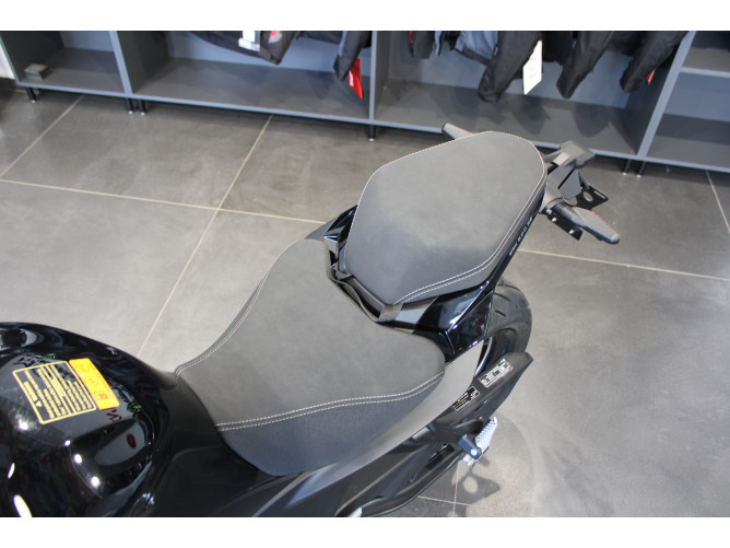 QJMOTOR  SRK 600 RS 
