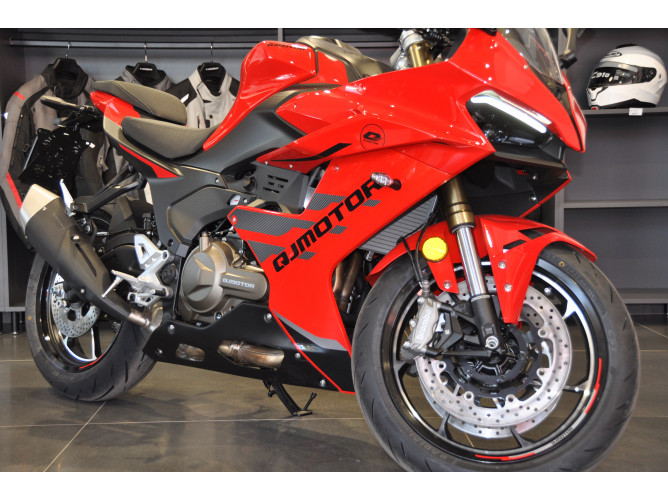 QJMOTOR VPS 125 
