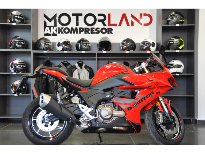 QJMOTOR VPS 125 