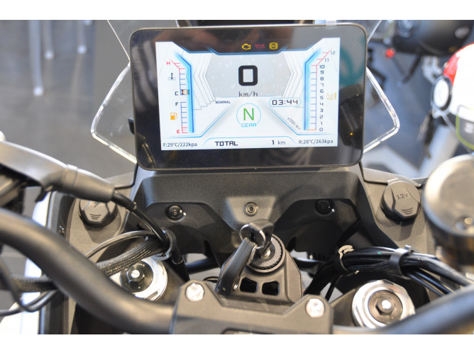 QJMOTOR SRT 600 SX A2 