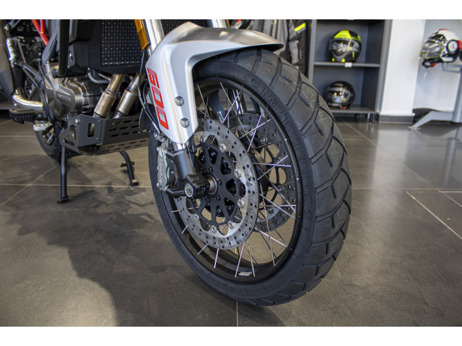 QJMOTOR SRT 600 SX A2 