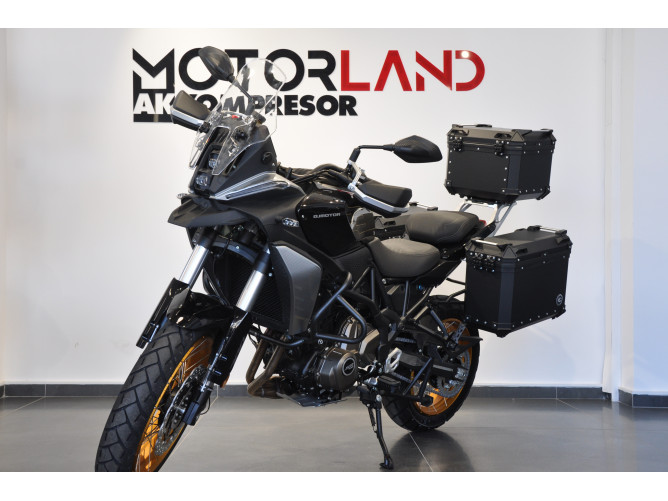 QJMOTOR SRT 700SX 