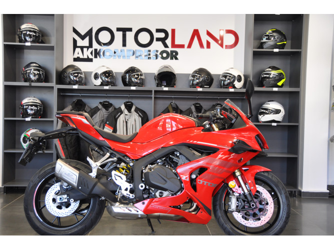 QJMOTOR SRK 800 RR 