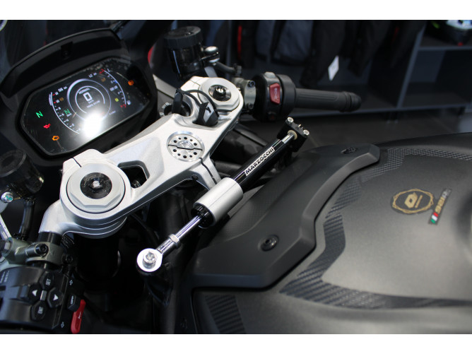 QJMOTOR  SRK 921 RR 