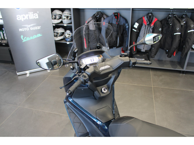 Kymco SkyTown 125 