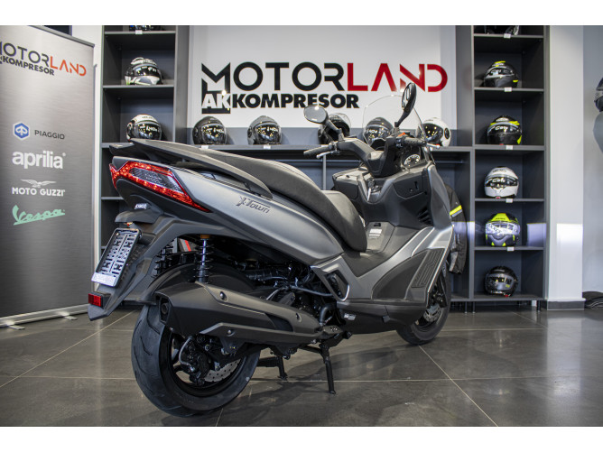 Kymco Xtown 300 