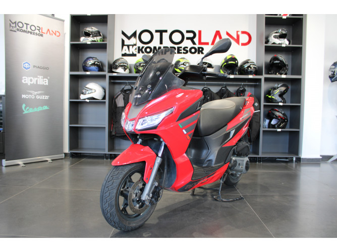 Aprilia SXR 50 
