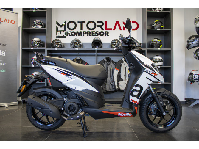 Aprilia SR 125 