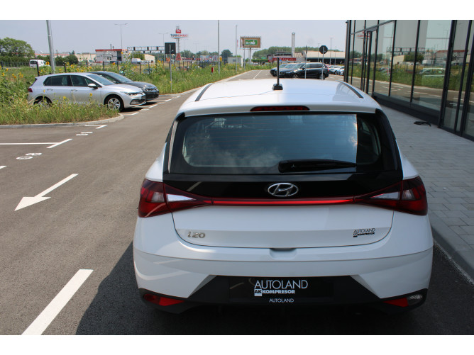 Hyundai i20 1.2 VAN 