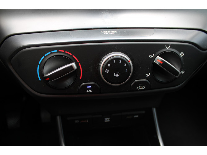 Hyundai i20 1.2 VAN 