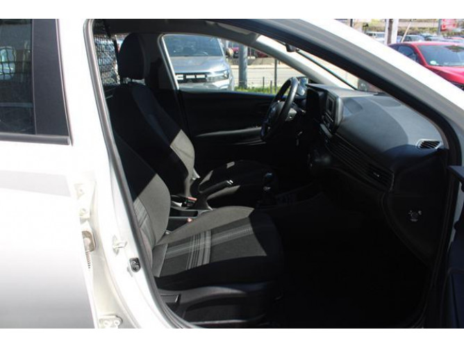 Hyundai i20 1.2 VAN 
