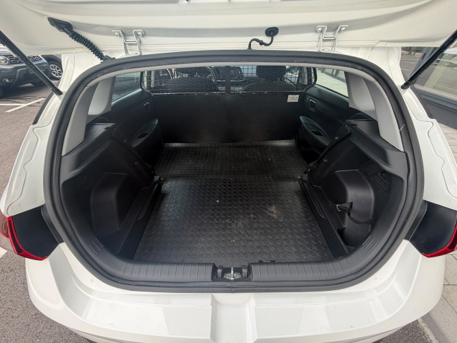 Hyundai i20 1.4 VAN 