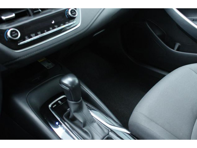 Toyota Corolla 1.5 Luna AUT 