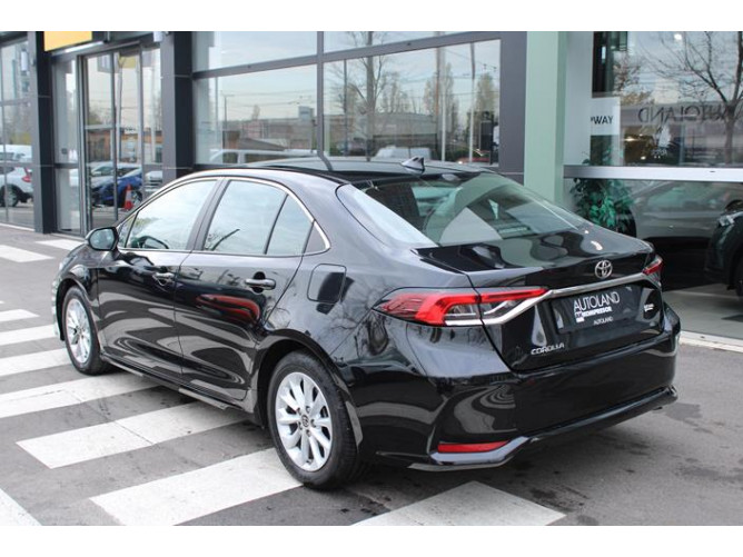 Toyota Corolla 1.5 Luna 