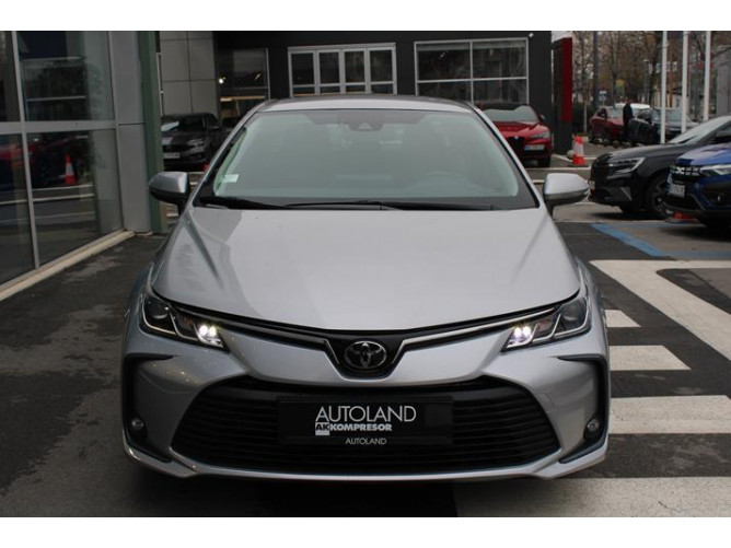 Toyota Corolla 1.5 Luna 