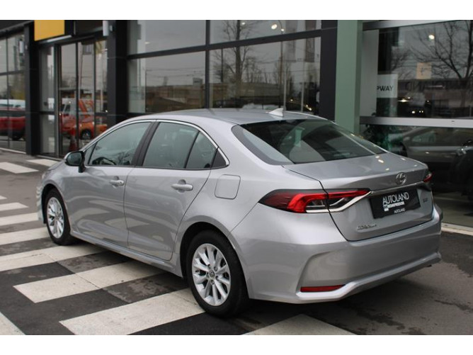Toyota Corolla 1.5 Luna 