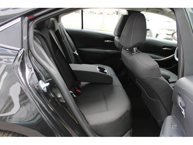 Toyota Corolla 1.5 LUNA AUT 