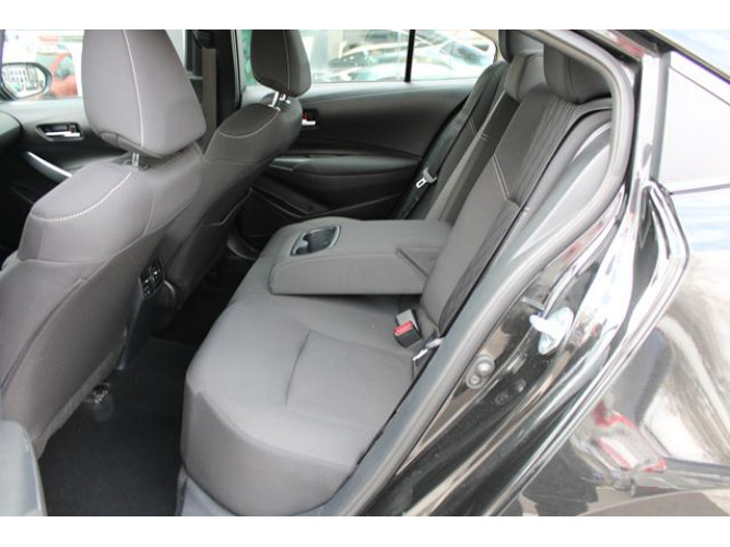Toyota Corolla 1.5 LUNA AUT 